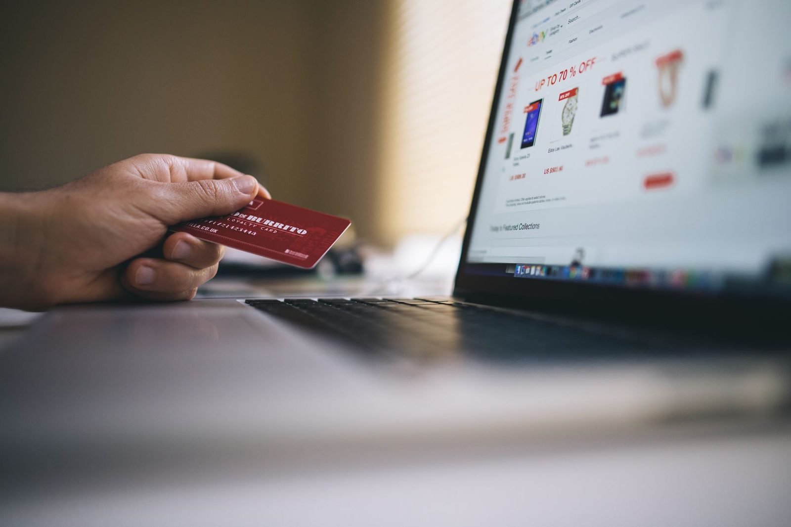 Holiday Payment Plans: Deposits, Instalments and Cancellation Exposure