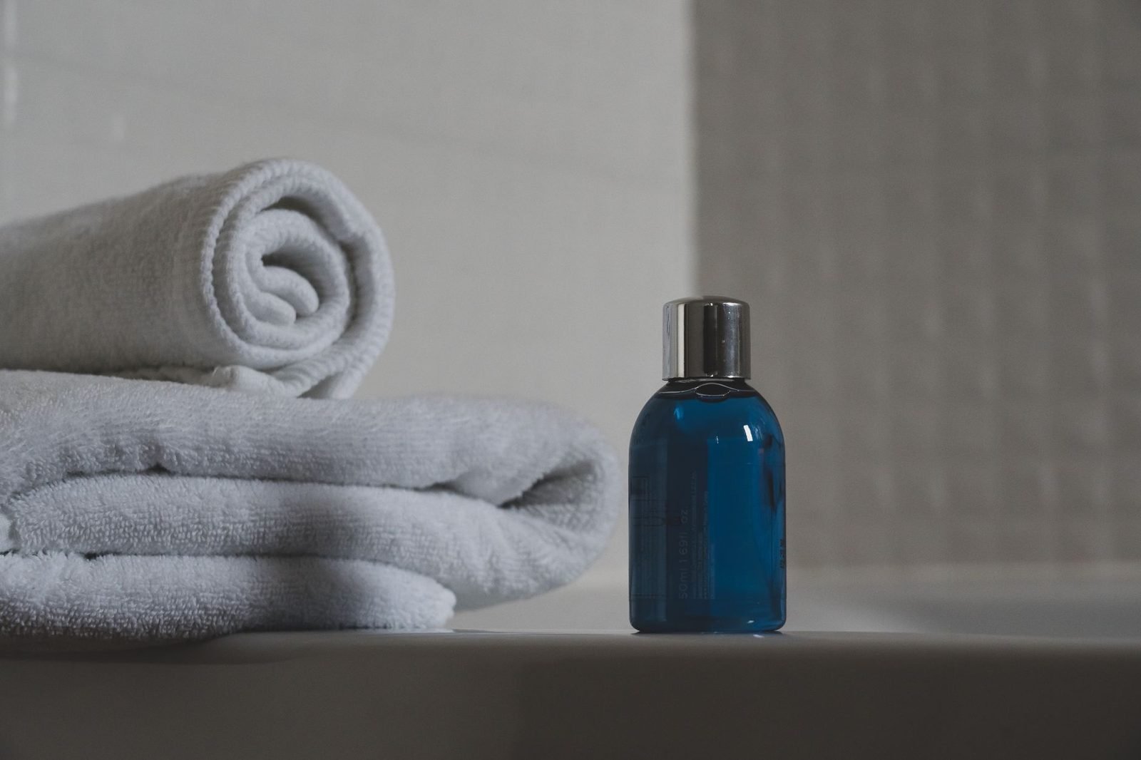 Home Spa Products: Bath Oils, Robes and Gift Set Value