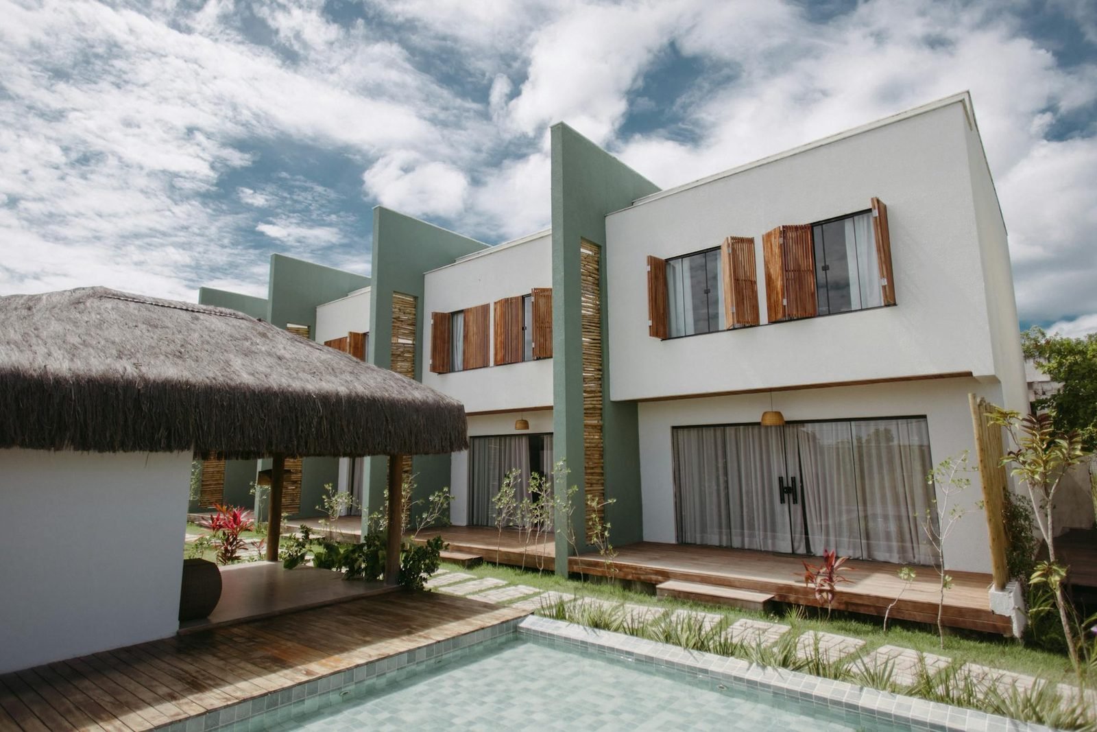 Multi-Generational Trips: Villa Layouts, Mobility and Shared Costs