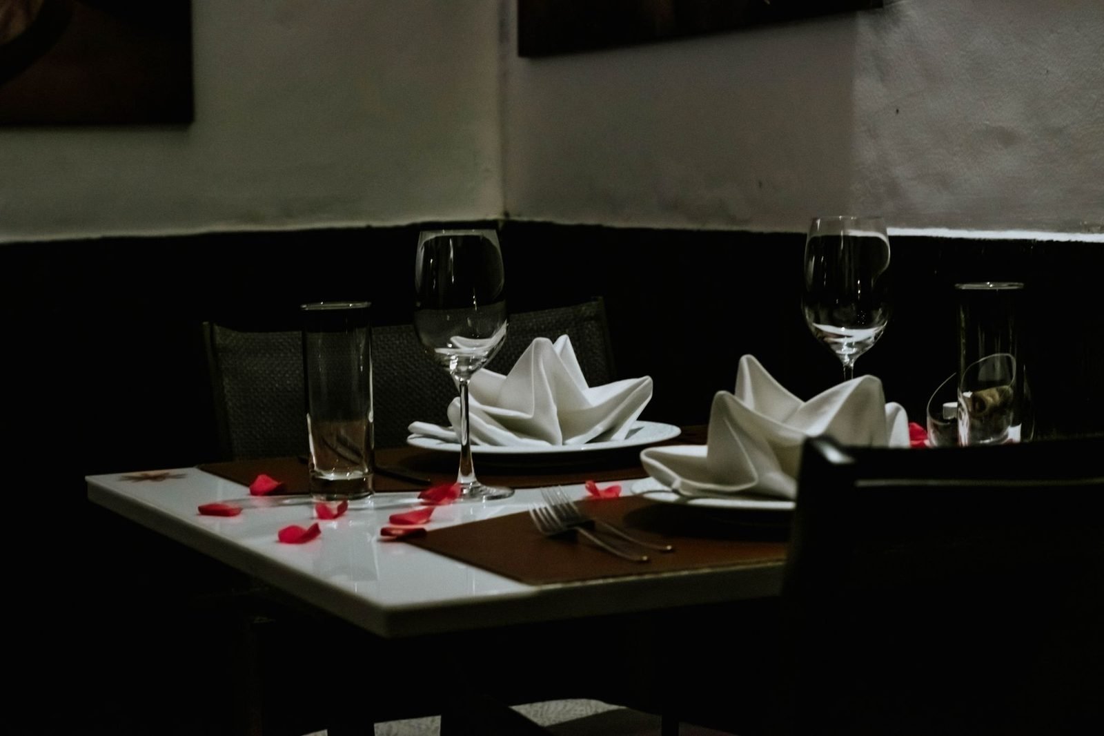 Restaurant Week Offers: Menus, Service Charges and Booking Windows