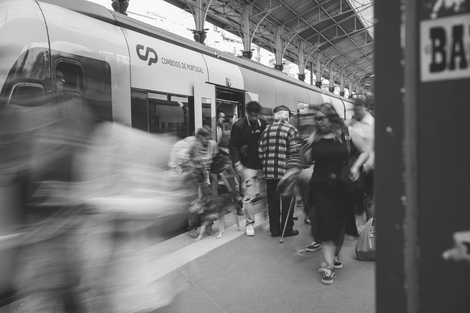 Train Ticket Deals: Split Tickets, Railcards and Refund Rules