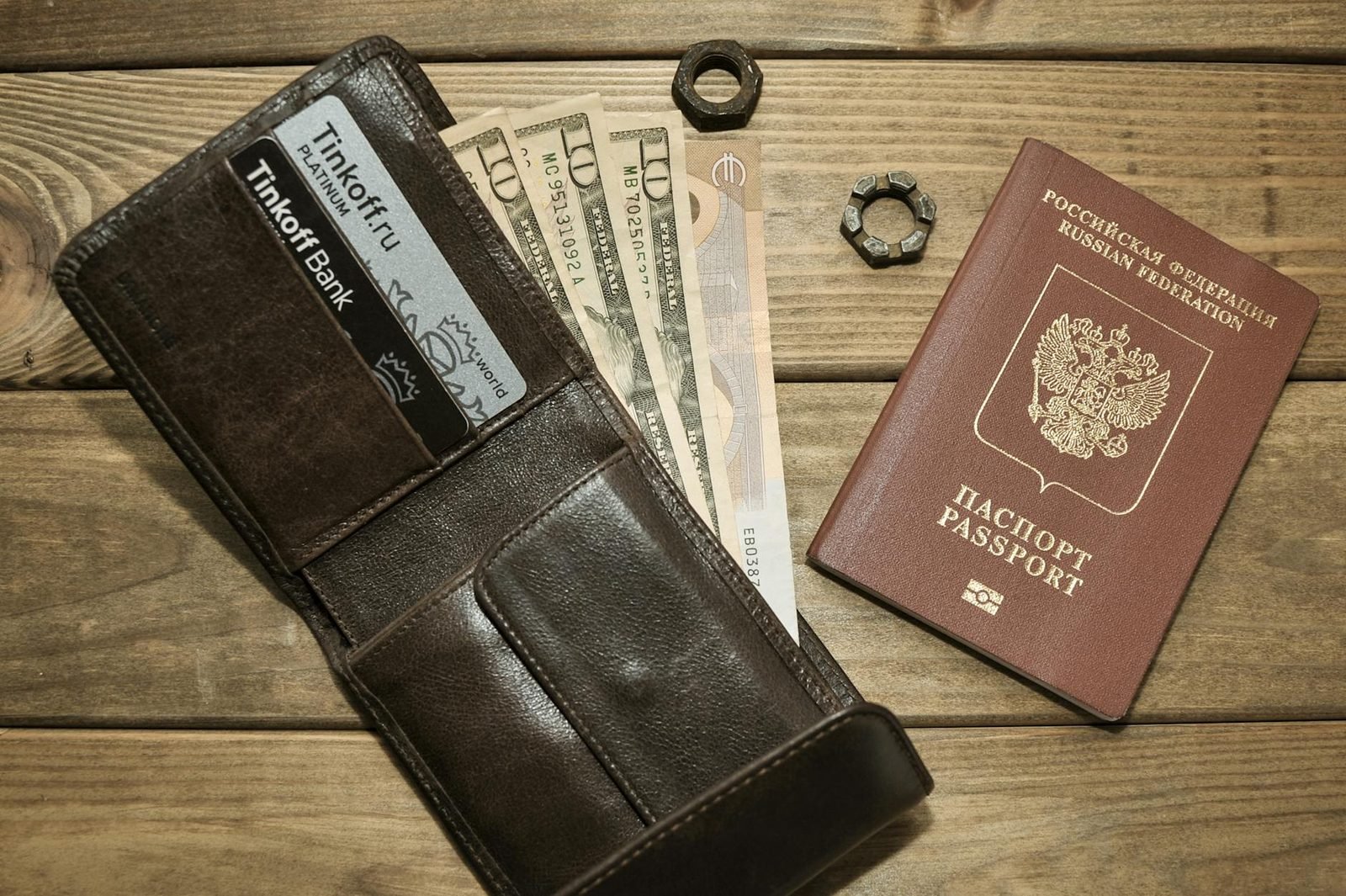Travel Money Cards: FX Fees, ATM Limits and Emergency Backup